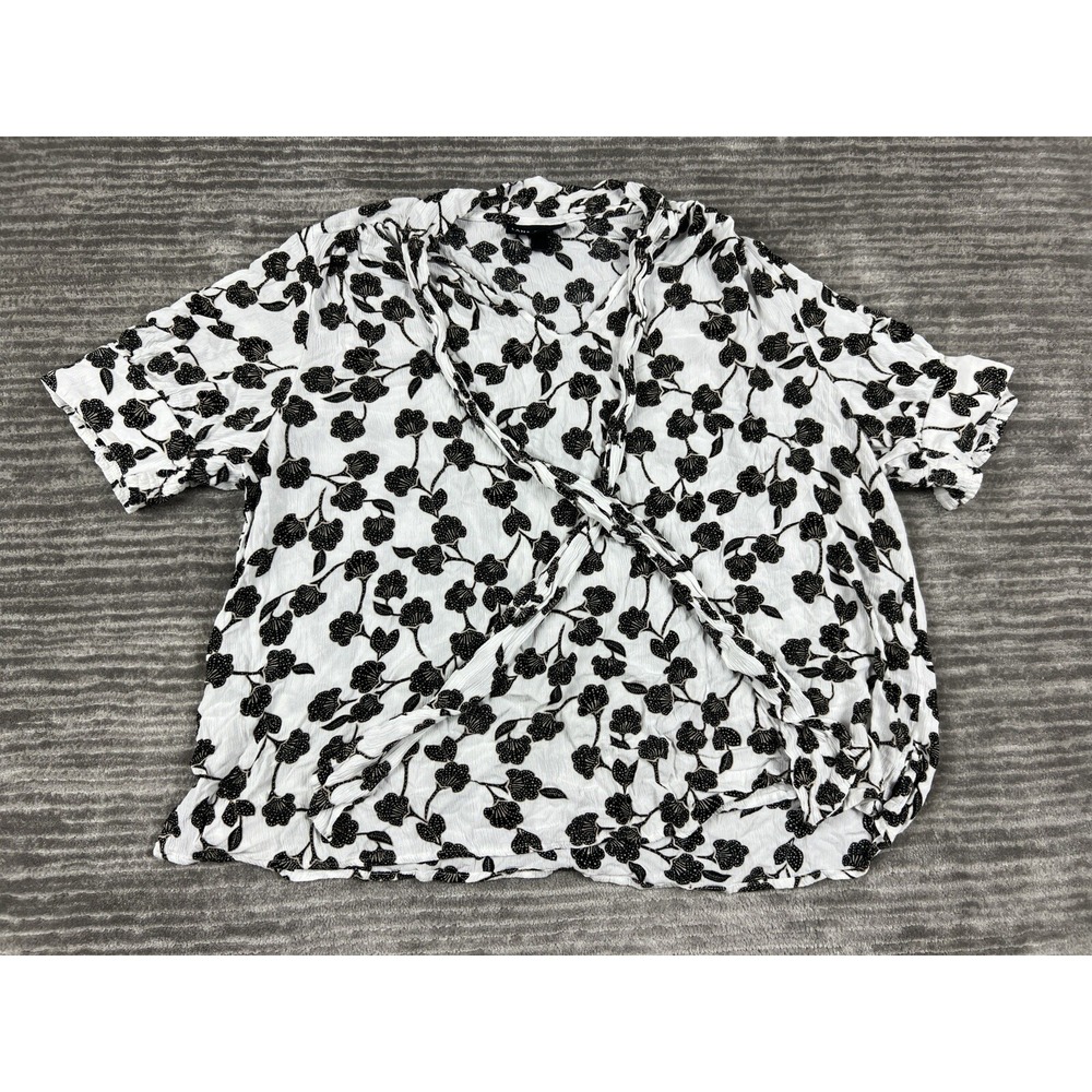 Lane Bryant Top Womens 18 White Black Floral Surplice Tie Front Rayon Blouse